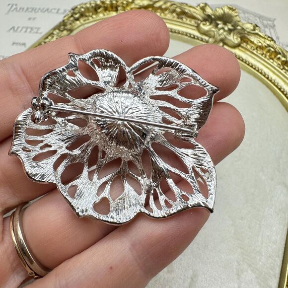 Vintage Art Deco Silver Tone Blue Rhinestone Floral Fashion Brooch - Picture 4 of 4